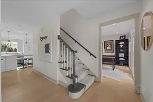 826 S Charles Ave, Naperville, IL 60540 - Photo 5