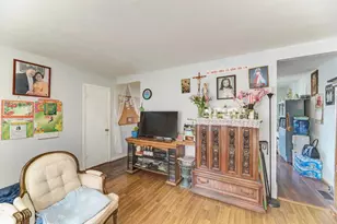 1176 N Boxwood Dr, Mount Prospect, IL 60056 - Photo 5