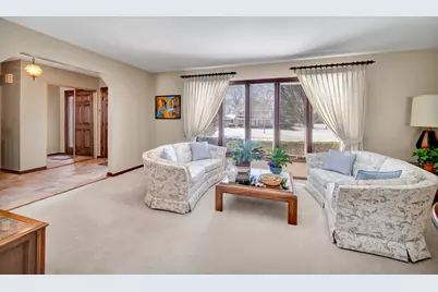 900 Saint Andrews Way, Frankfort, IL 60423 - Photo 7