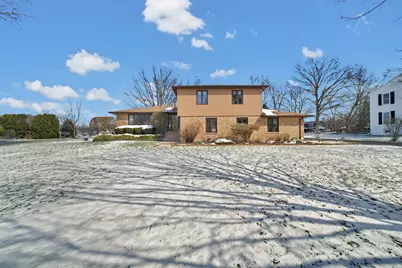 900 Saint Andrews Way, Frankfort, IL 60423 - Photo 1