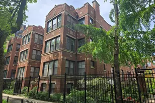 1130 W Pratt Blvd, Chicago, IL 60626 - Photo 1