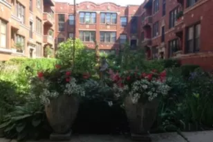 1130 W Pratt Blvd, Chicago, IL 60626 - Photo 1