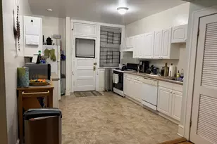 1130 W Pratt Blvd, Chicago, IL 60626 - Photo 9