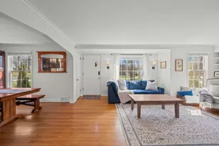 409 Valley Rd, Itasca, IL 60143 - Photo 9