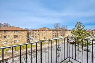 147 W Elk Trail, Carol Stream, IL 60188 - Photo 13