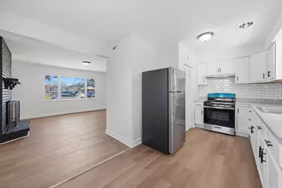 16608 Sawyer Avenue, Markham, IL 60428 - Photo 9