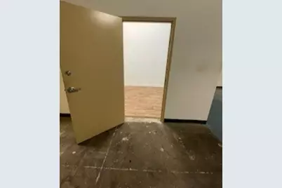 2680 Dekalb Avenue #B, Sycamore, IL 60178 - Photo 5