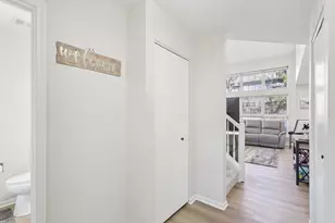 1810 Grove Ave, Schaumburg, IL 60193 - Photo 11