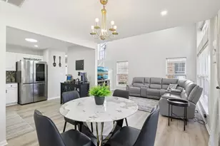 1810 Grove Ave, Schaumburg, IL 60193 - Photo 7