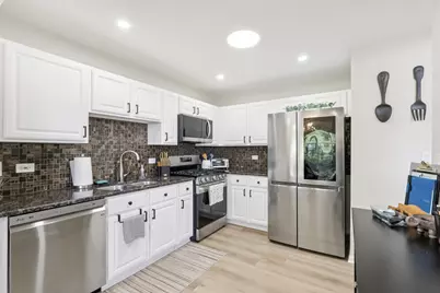 1810 Grove Avenue, Schaumburg, IL 60193 - Photo 5