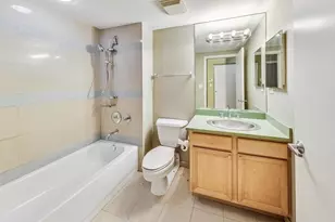 1000 W 15th St, Chicago, IL 60608 - Photo 21