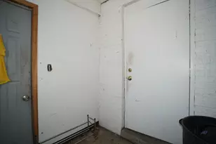 5425 Melton Rd, Gary, IN 46403 - Photo 5