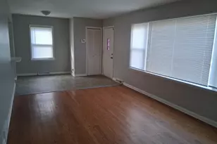 17333 Roy St, Lansing, IL 60438 - Photo 3