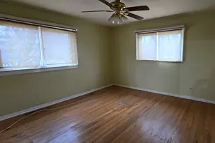 303 Jackson St, Park Forest, IL 60466 - Photo 9