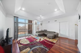 100 Prairie Park Dr, Wheeling, IL 60090 - Photo 3