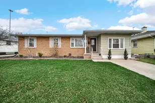 17509 Maple Ave, Lansing, IL 60438 - Photo 1
