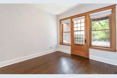 3338 N Wolcott Avenue #1, Chicago, IL 60657 - Photo 11