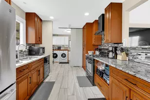 31 E 14th Pl, Lombard, IL 60148 - Photo 5