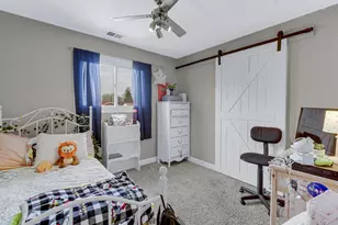 31 E 14th Pl, Lombard, IL 60148 - Photo 9