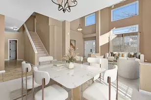 685 E Thornhill Ln, Palatine, IL 60074 - Photo 7