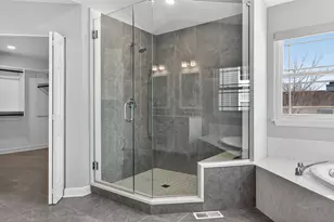 685 E Thornhill Ln, Palatine, IL 60074 - Photo 29