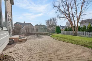 685 E Thornhill Ln, Palatine, IL 60074 - Photo 39