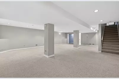 685 E Thornhill Lane, Palatine, IL 60074 - Photo 31