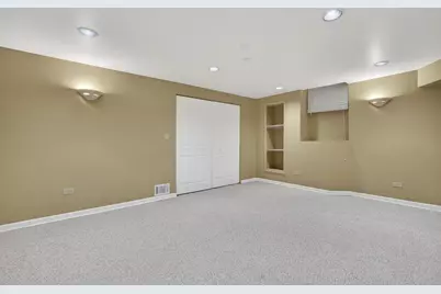 685 E Thornhill Lane, Palatine, IL 60074 - Photo 35