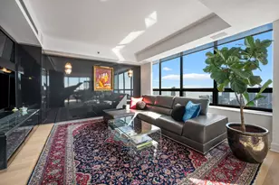 180 E Pearson St, Chicago, IL 60611 - Photo 19