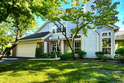 401 Cromwell Circle #4, Bartlett, IL 60103 - Photo 1