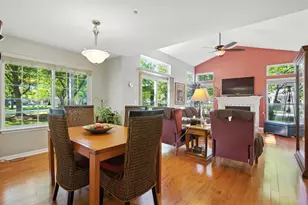 401 Cromwell Cir, Bartlett, IL 60103 - Photo 7