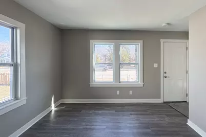 2817 9th Street, Rockford, IL 61109 - Photo 9