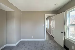 2817 9th St, Rockford, IL 61109 - Photo 11