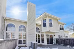 640 Sturnbridge Ln, Schaumburg, IL 60173 - Photo 27