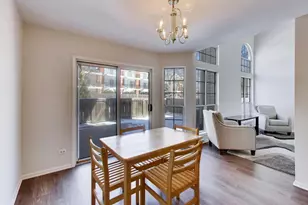 640 Sturnbridge Ln, Schaumburg, IL 60173 - Photo 11