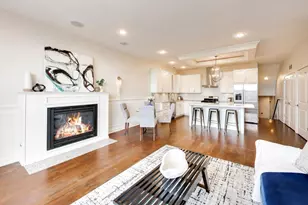 2435 W Belmont Ave, Chicago, IL 60618 - Photo 3