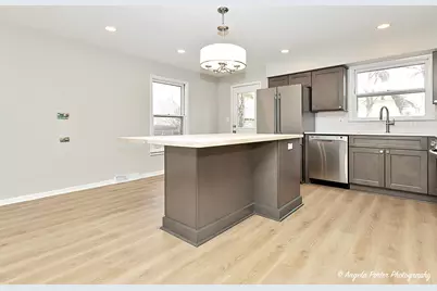 410 W Mueller Street, Arlington Heights, IL 60004 - Photo 7