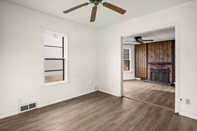 627 N 14th Street, Dekalb, IL 60115 - Photo 13