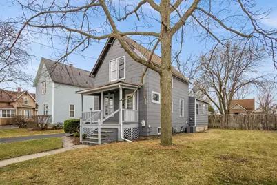 627 N 14th Street, Dekalb, IL 60115 - Photo 3