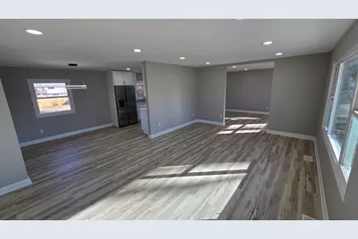 1010 Cassie Drive, Joliet, IL 60435 - Photo 3