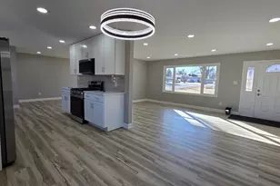 1010 Cassie Dr, Joliet, IL 60435 - Photo 11