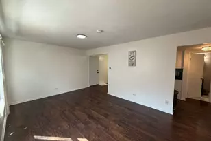 1945 Hancock Dr, Hoffman Estates, IL 60169 - Photo 5