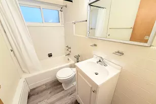 1400 Chicago Ave, Evanston, IL 60201 - Photo 9