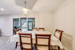 206 Country Ln, Des Plaines, IL 60016 - Photo 7