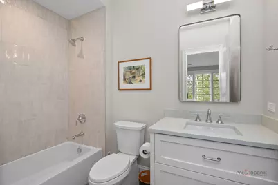 355 Hickory Court, Lake Forest, IL 60045 - Photo 23