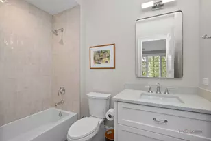 355 Hickory Ct, Lake Forest, IL 60045 - Photo 23