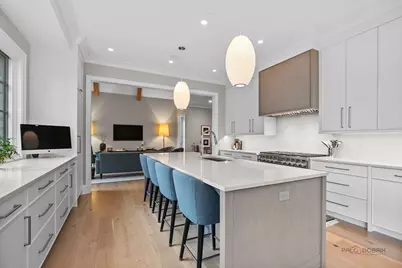 355 Hickory Court, Lake Forest, IL 60045 - Photo 11