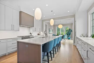 355 Hickory Court, Lake Forest, IL 60045 - Photo 7