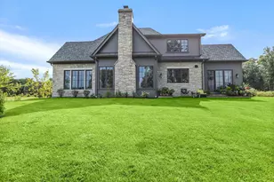 355 Hickory Ct, Lake Forest, IL 60045 - Photo 31