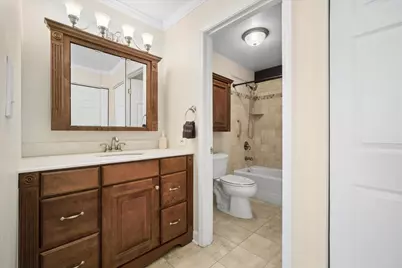 2700 E Bel Aire Drive #303, Arlington Heights, IL 60004 - Photo 13